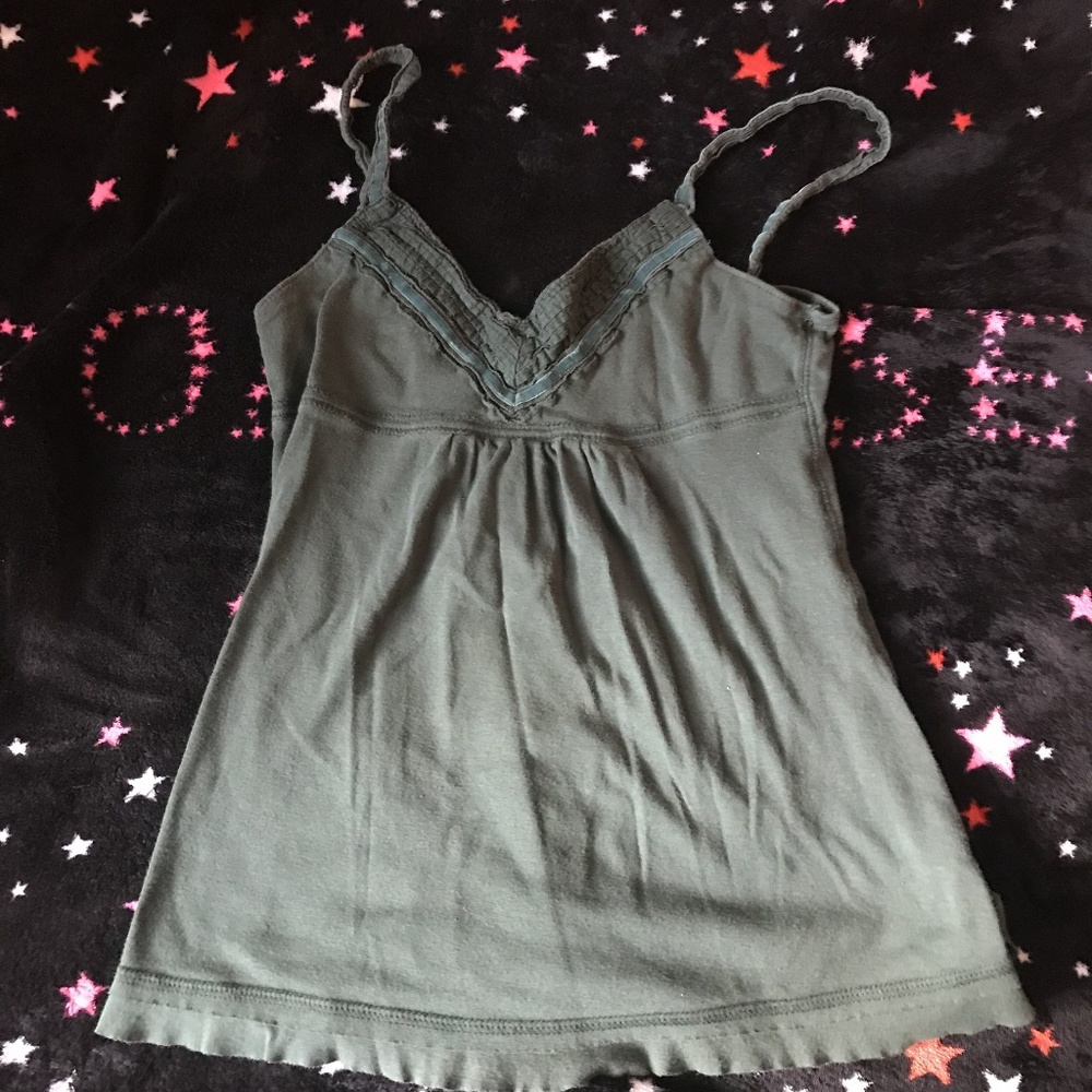 5/$20 Old Navy size Small, spaghetti s